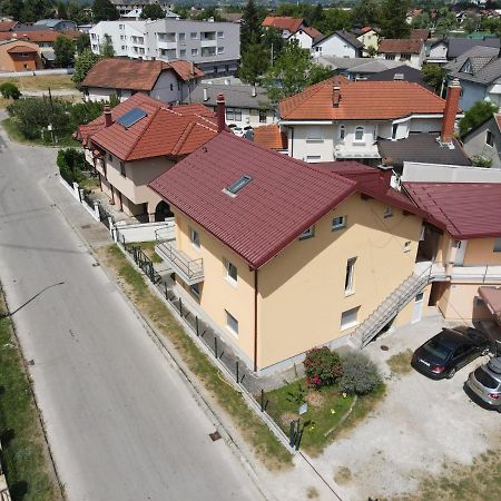 Apartments Aqua Resa Bihać Eksteriør bilde