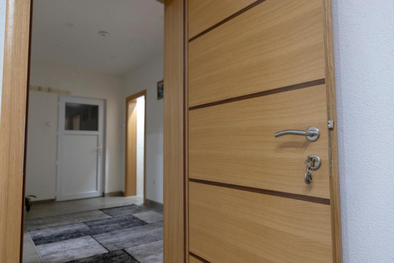 Apartments Aqua Resa Bihać Eksteriør bilde